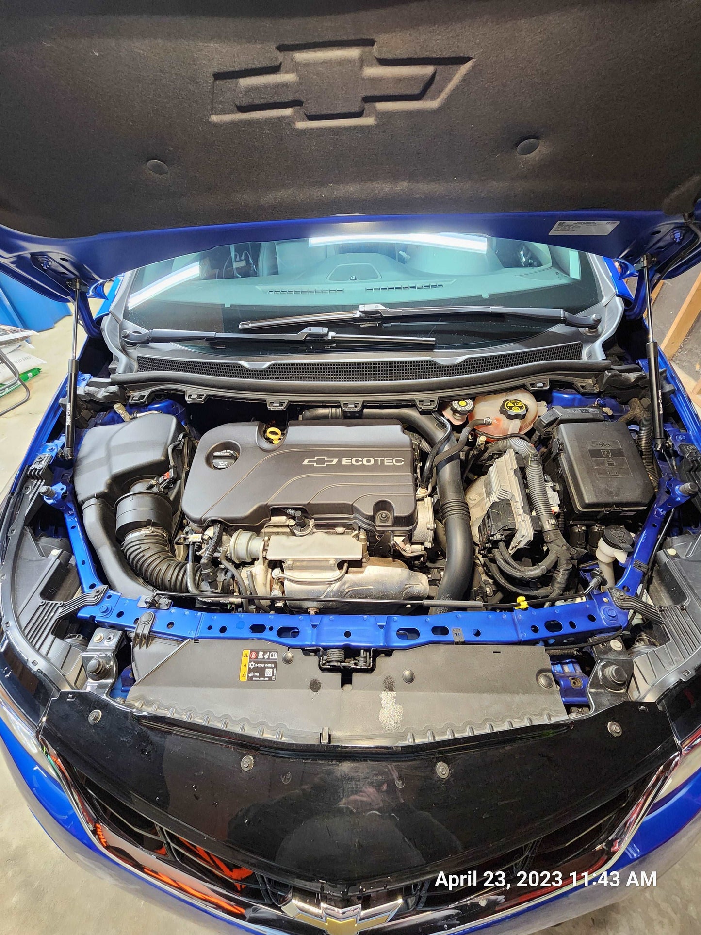 CRUZE Hood struts 2010-2019 Cruze gen1 and gen 2