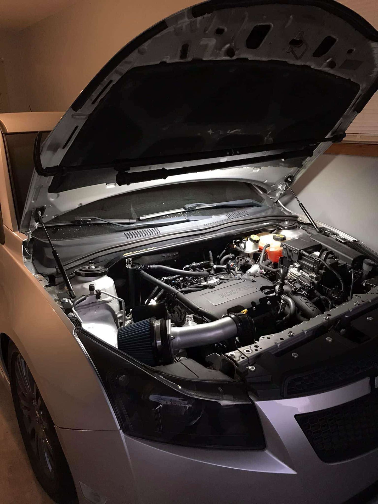 CRUZE Hood struts 2010-2019 Cruze gen1 and gen 2