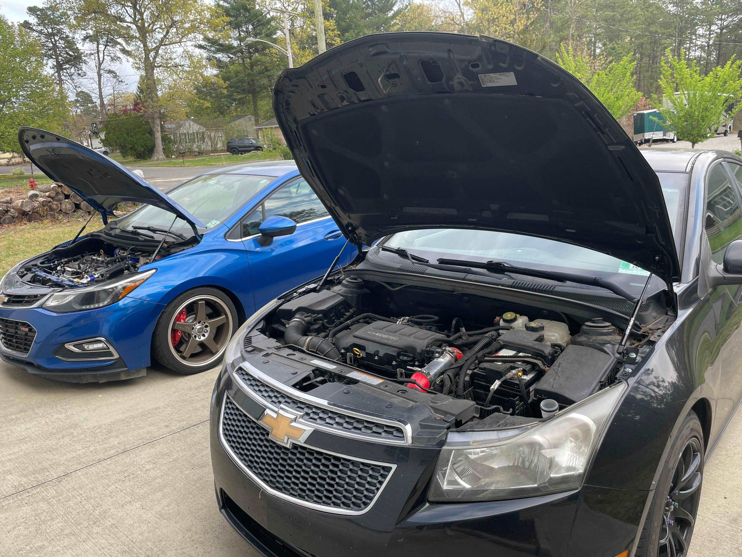 CRUZE Hood struts 2010-2019 Cruze gen1 and gen 2