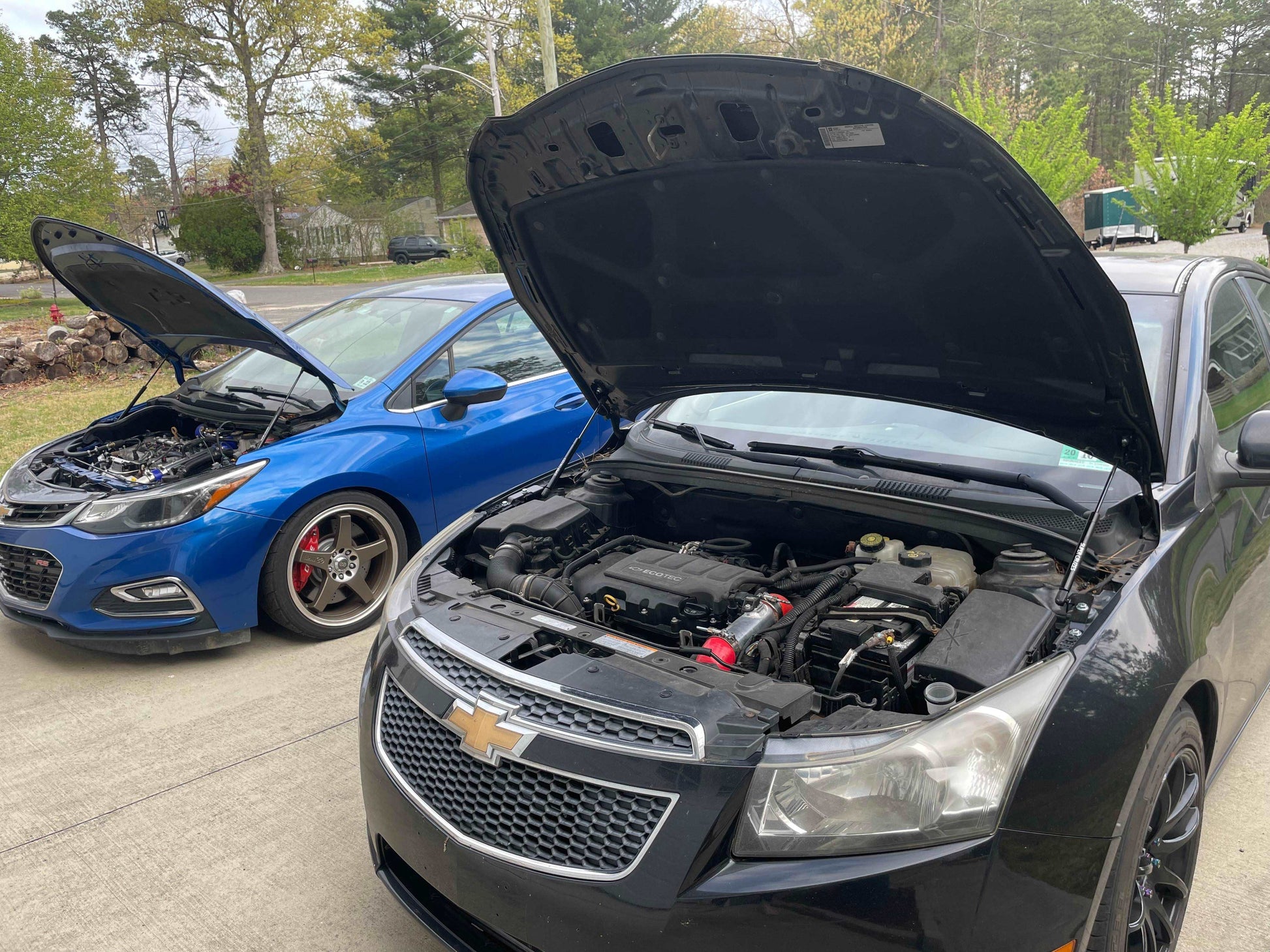 CRUZE Hood struts 2010-2019 Cruze gen1 and gen 2